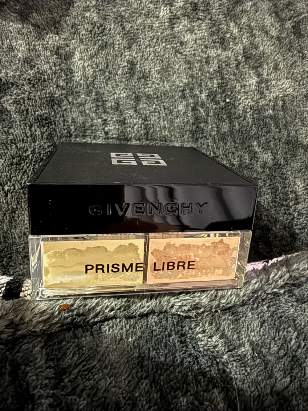 Givenchy Prisme Libre Loose Powder Quad shade 5 Popeline Mimosa